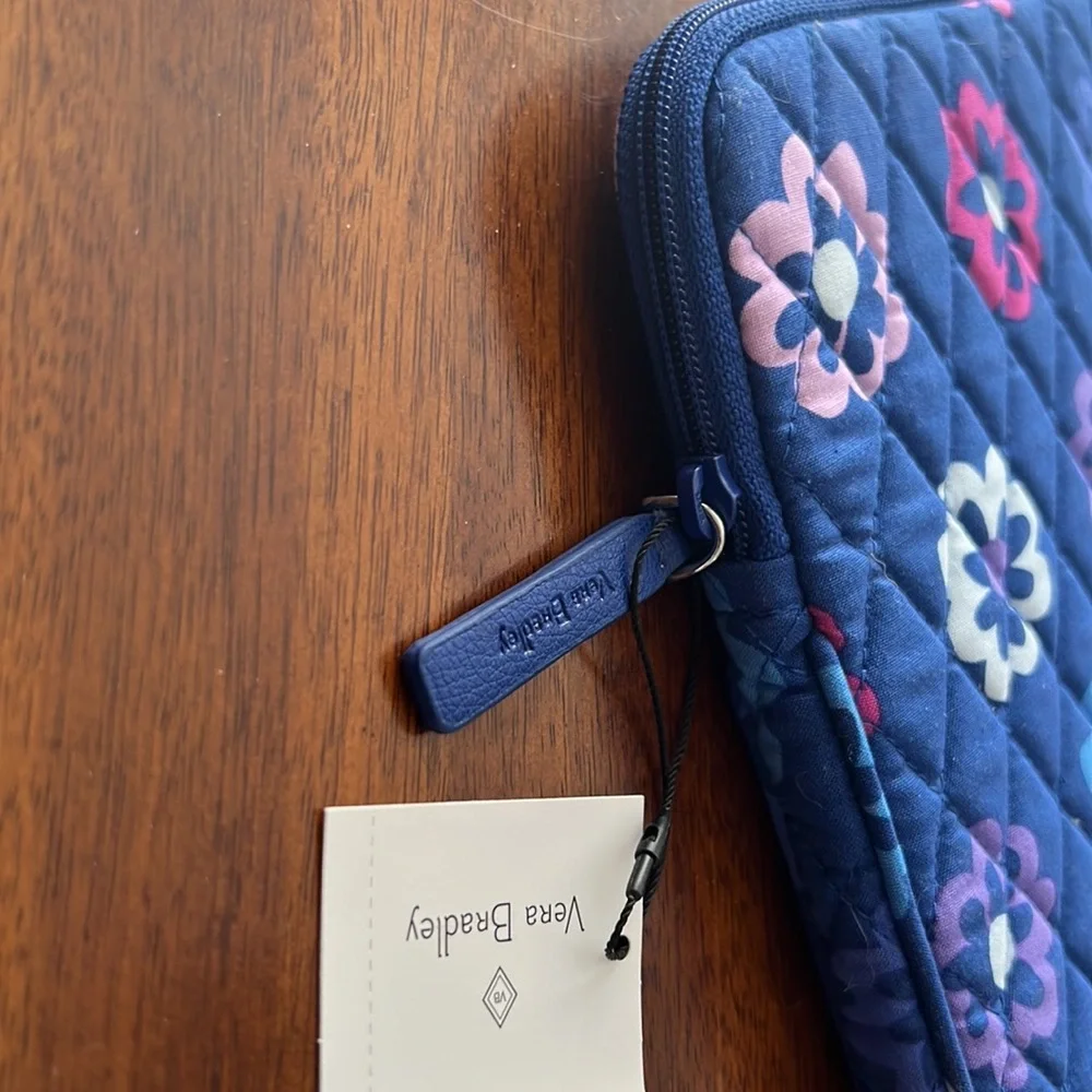NWT Vera Bradley Tablet Sleeve